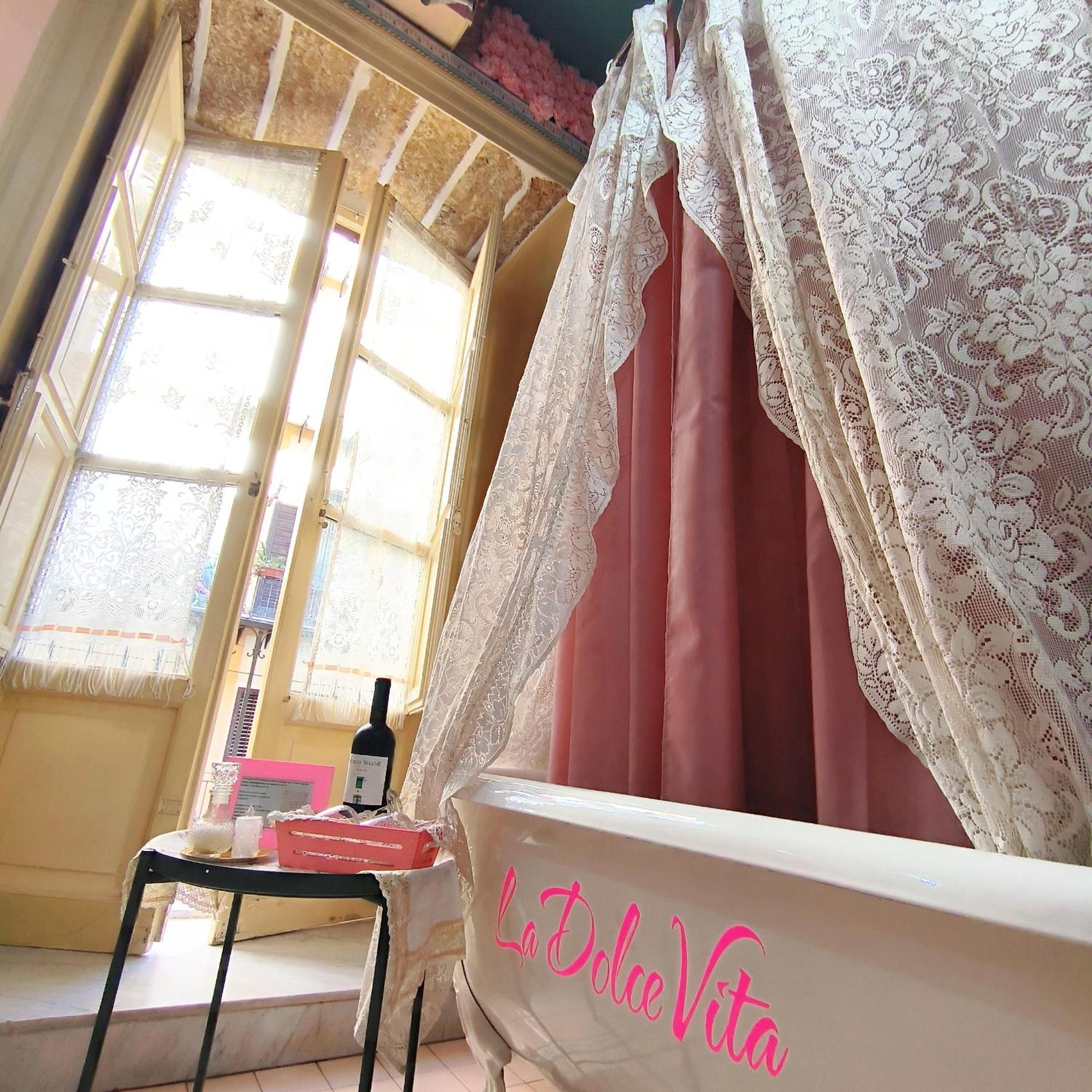 Vittorio Emanuele Rooms Di Prinzi Palermo Buitenkant foto