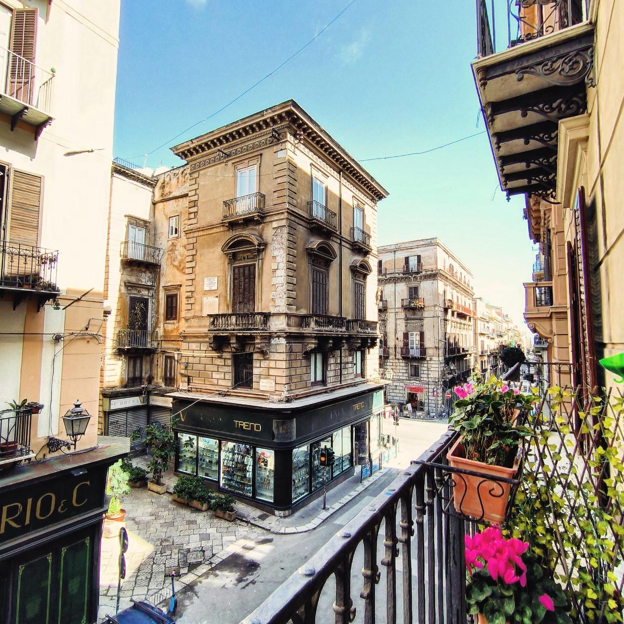 Vittorio Emanuele Rooms Di Prinzi Palermo Buitenkant foto