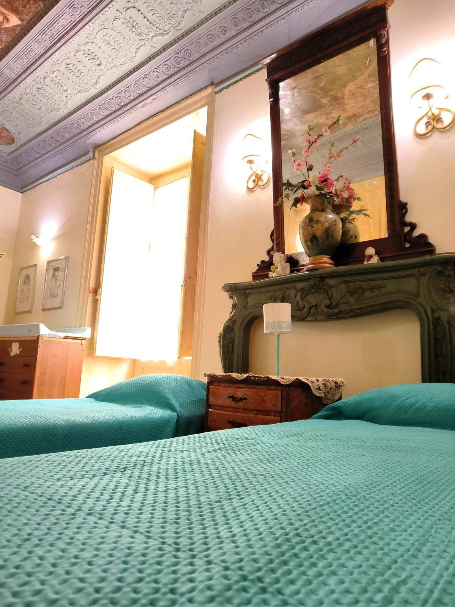 Vittorio Emanuele Rooms Di Prinzi Palermo Buitenkant foto