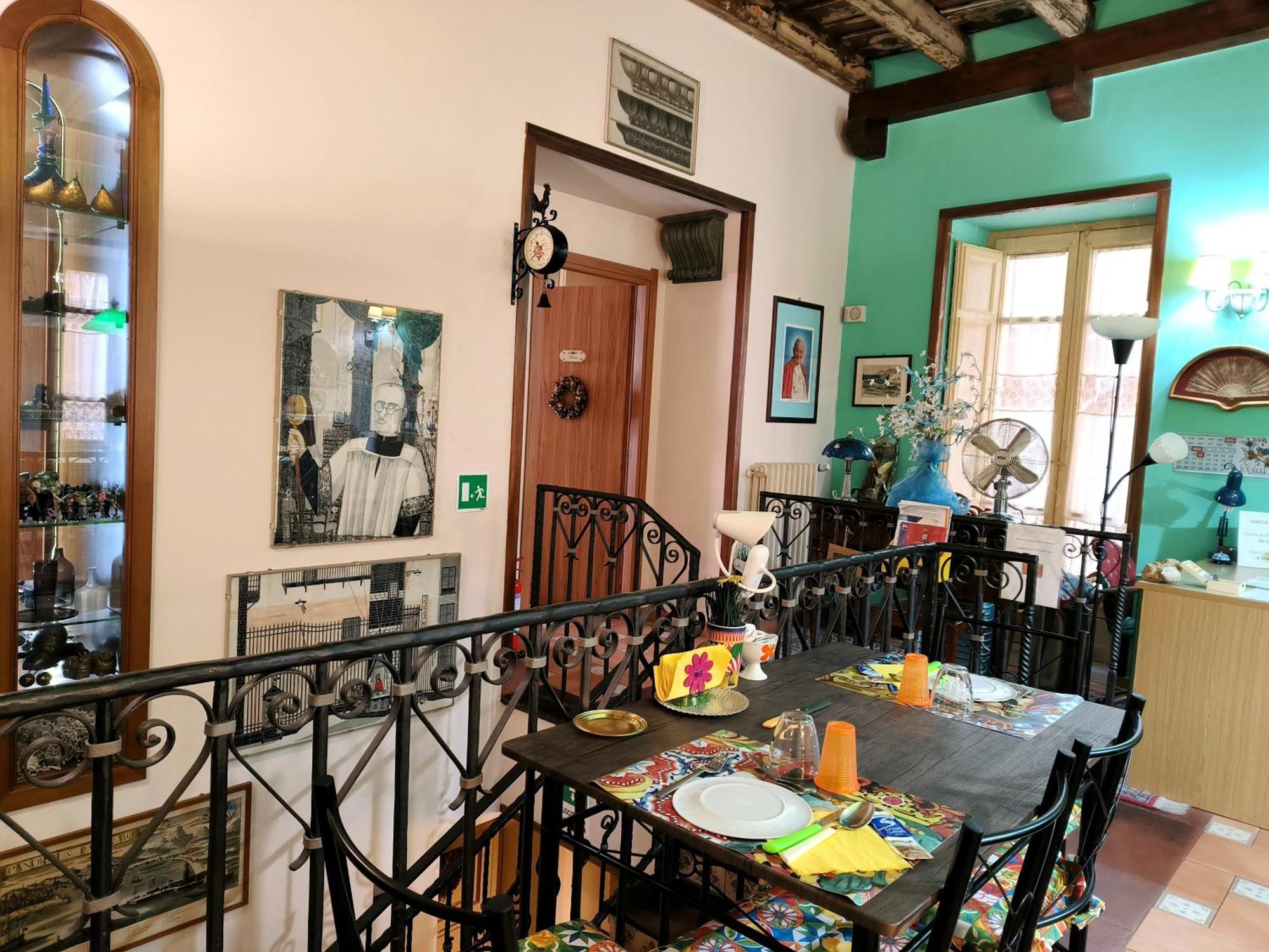 Vittorio Emanuele Rooms Di Prinzi Palermo Buitenkant foto