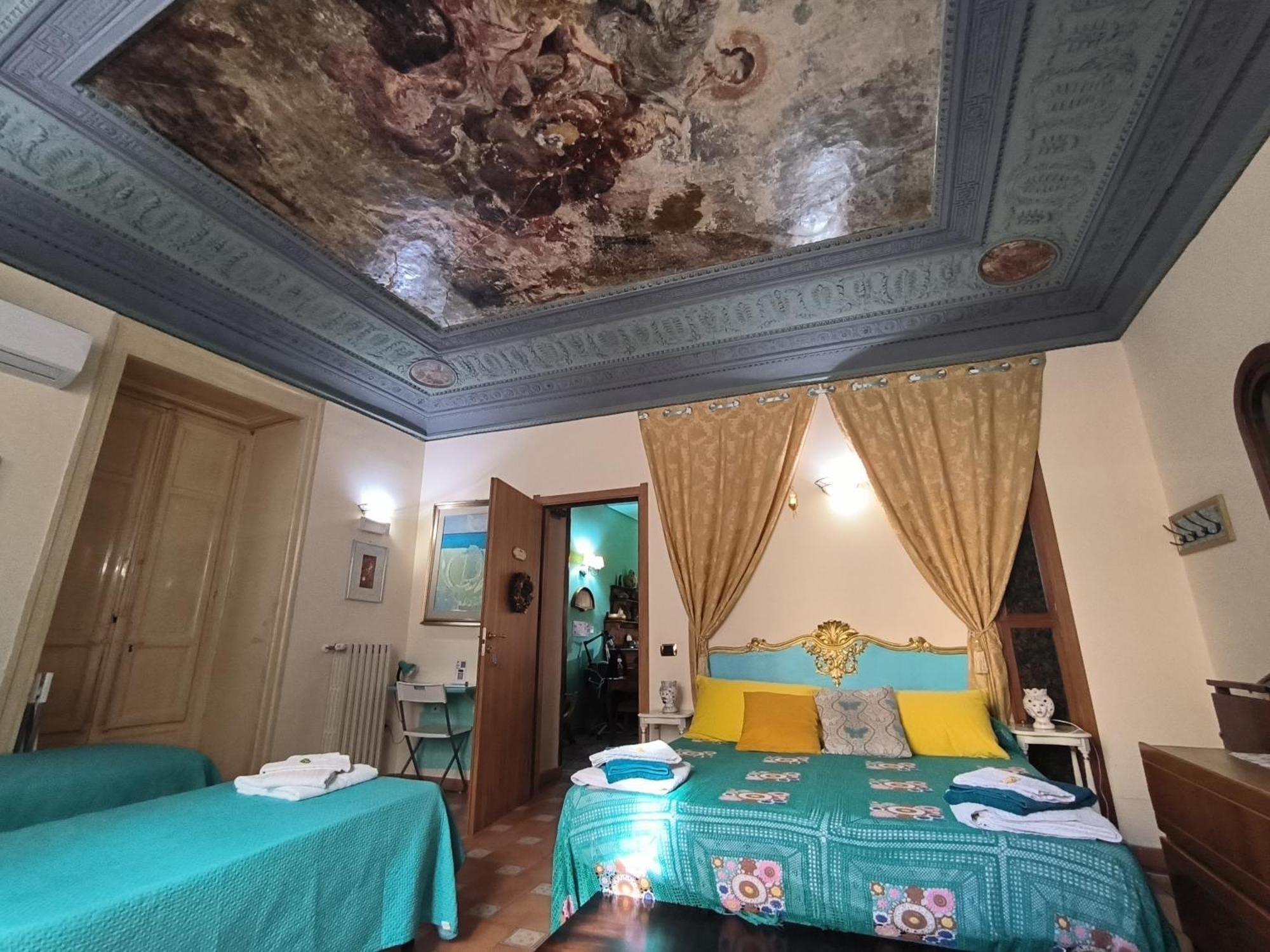 Vittorio Emanuele Rooms Di Prinzi Palermo Kamer foto