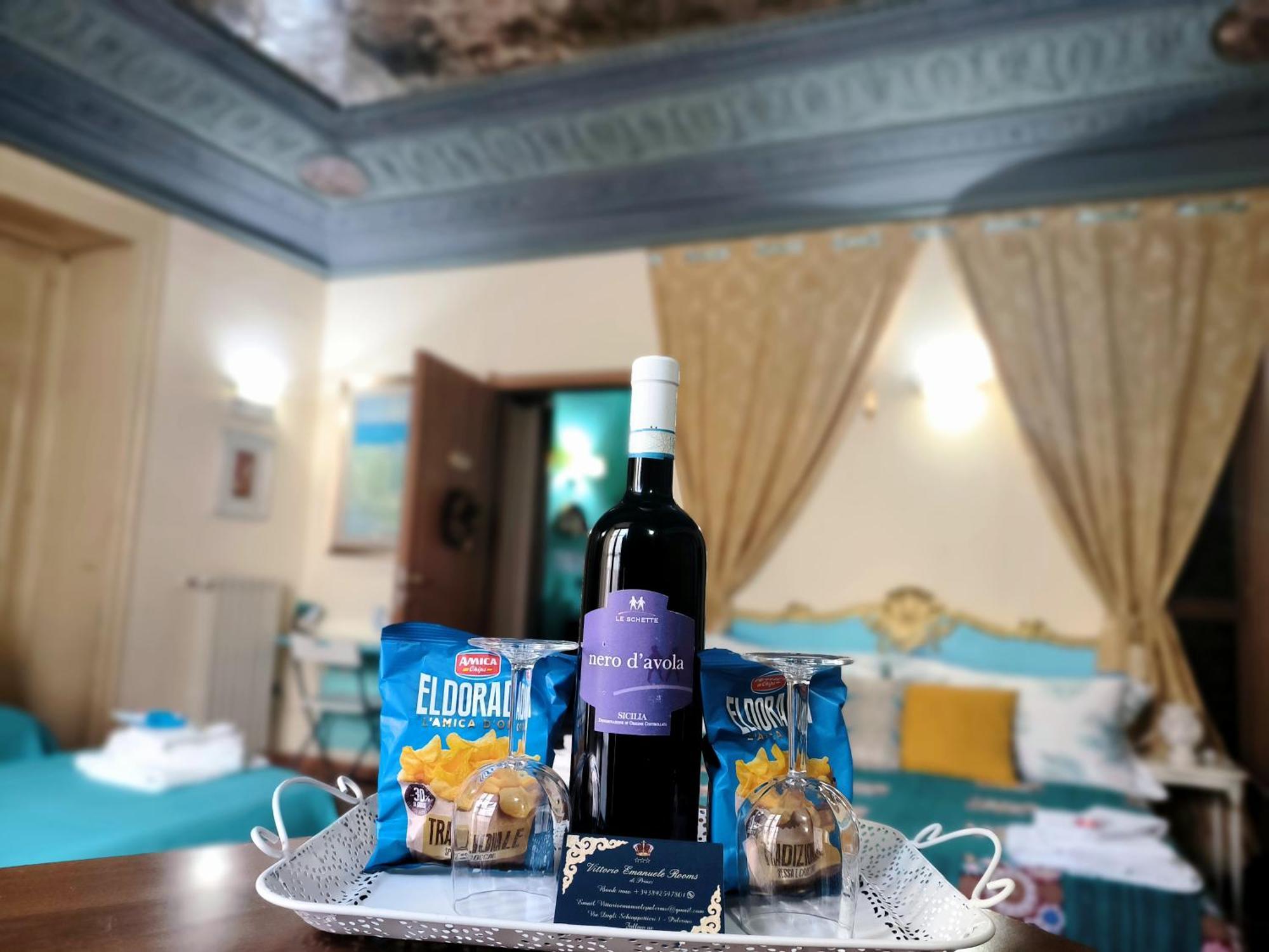Vittorio Emanuele Rooms Di Prinzi Palermo Buitenkant foto