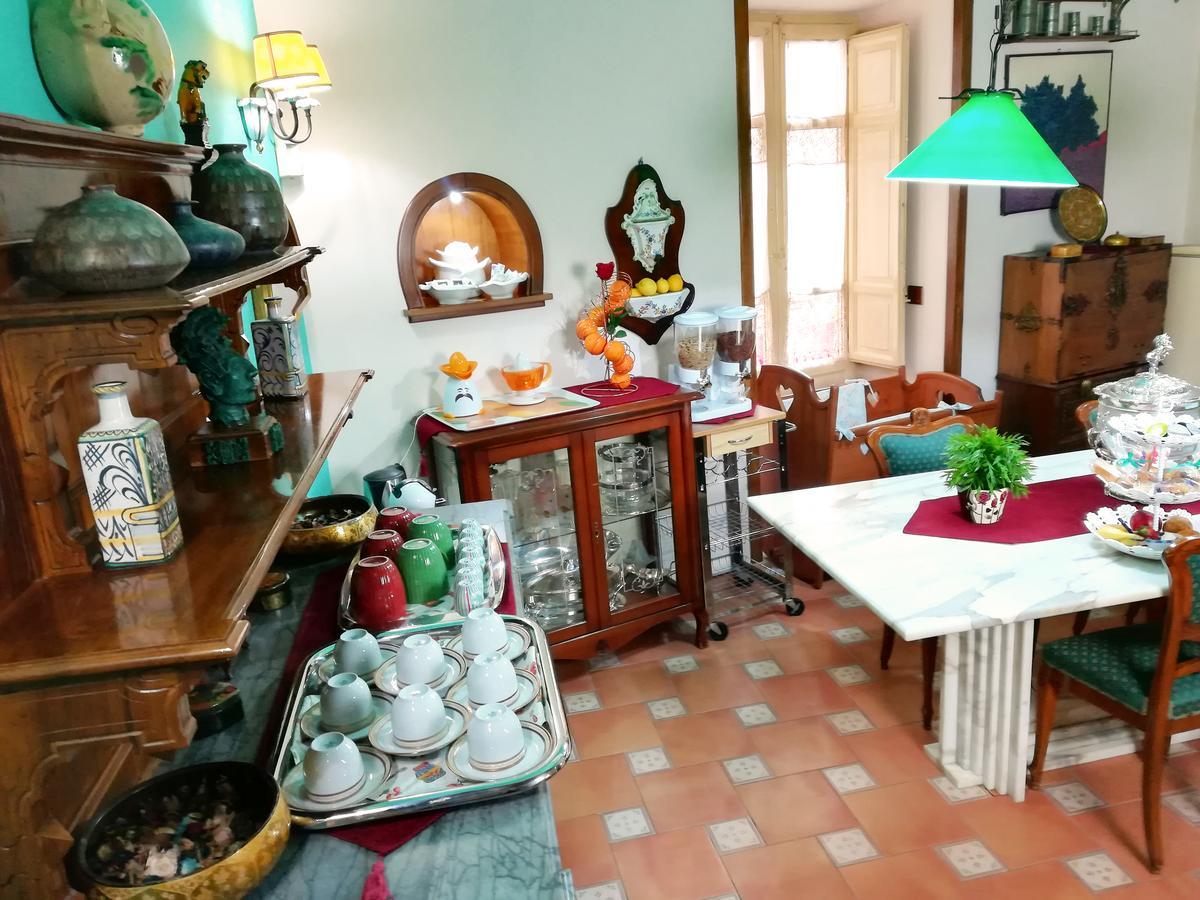Vittorio Emanuele Rooms Di Prinzi Palermo Buitenkant foto